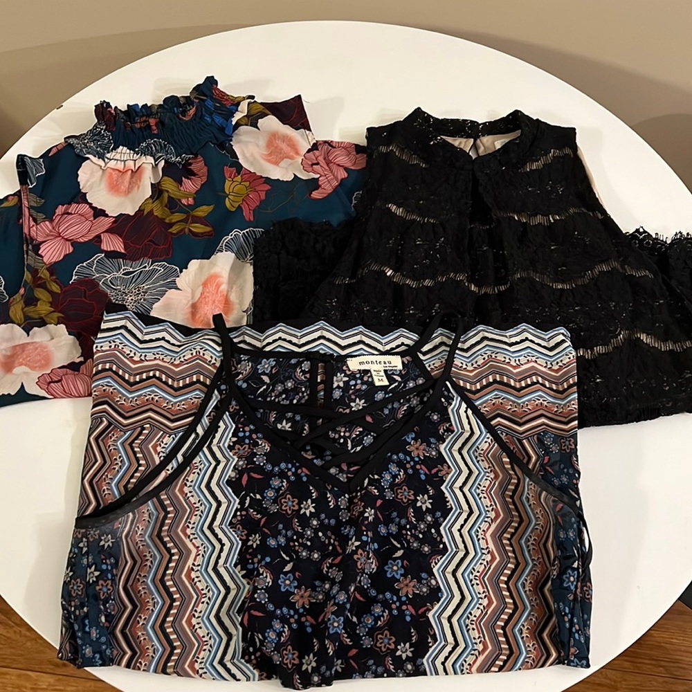 Women’s tank tops- all size medium